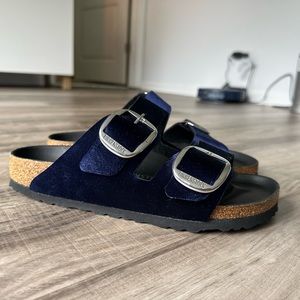 Birkenstock. Arizona BB velvet sandals size 8 (39)